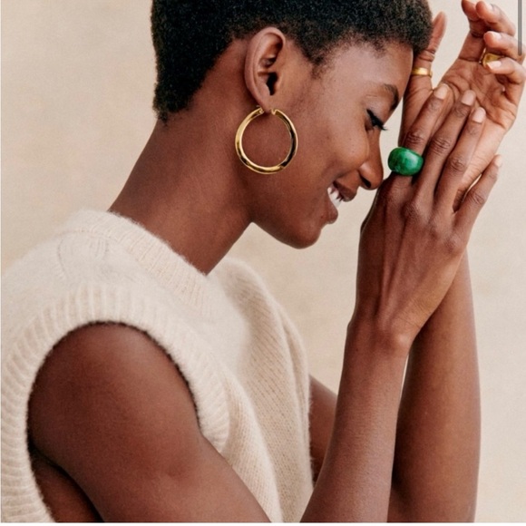 NWOT SÉZANE Clarisse Gold Hoop Earrings - Picture 5 of 7